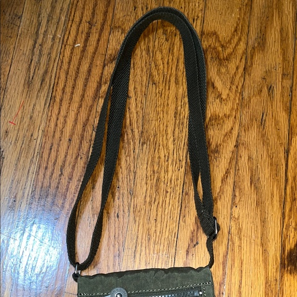 Kipling Olive Green Adjustable Crossbody Organizer Bag - Picture 15 of 15